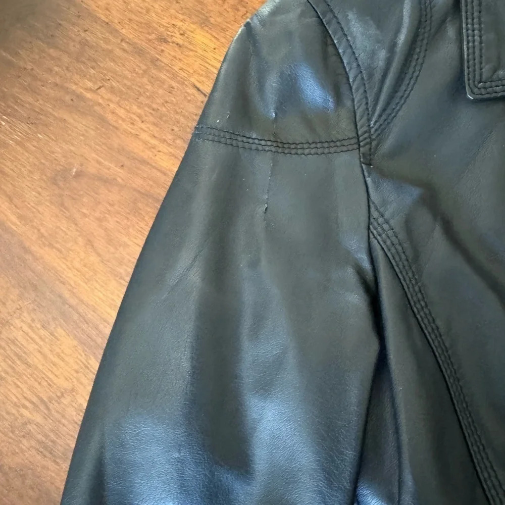 Zara Trafaluc Women's Jacket Black Asymmetric Zip Up Pockets Faux Leather Med - Picture 10 of 10